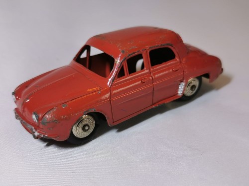 DINKY TOYS 24E / 524 - Renault Dauphine rouge brique