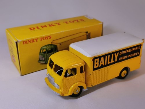 DINKY TOYS 33AN / 577 - Simca Cargo fourgon "Bailly Déménagements", avec boîte d'origine