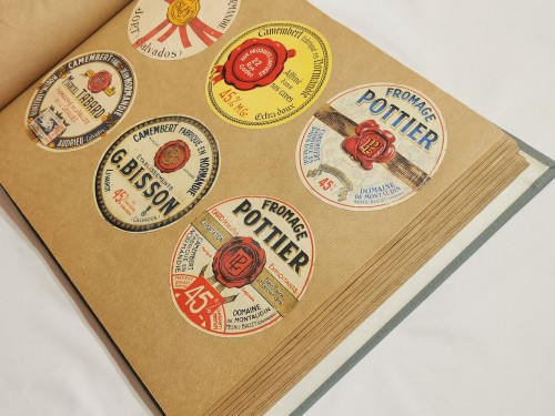 Boîtes de fromages, album "Le Petit Tyrocémiéphile" de 1120 étiquettes d'avant 1960